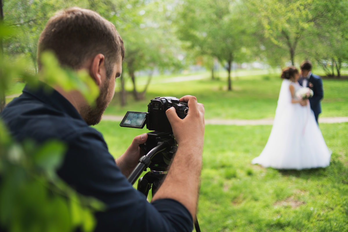 Een-videograaf-voor-je-bruiloft-in-de-provincie-Groningen