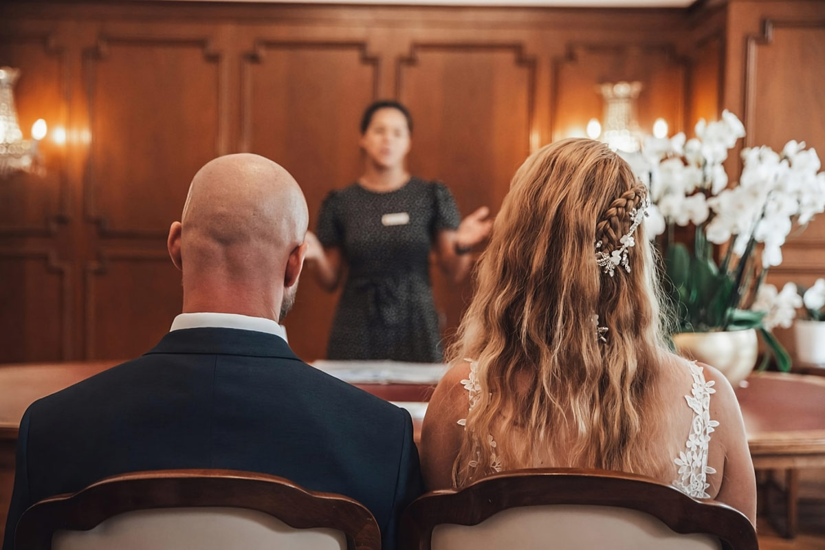 trouwen_in_de_gemeente_Eemsdelta_trouwambtenaar