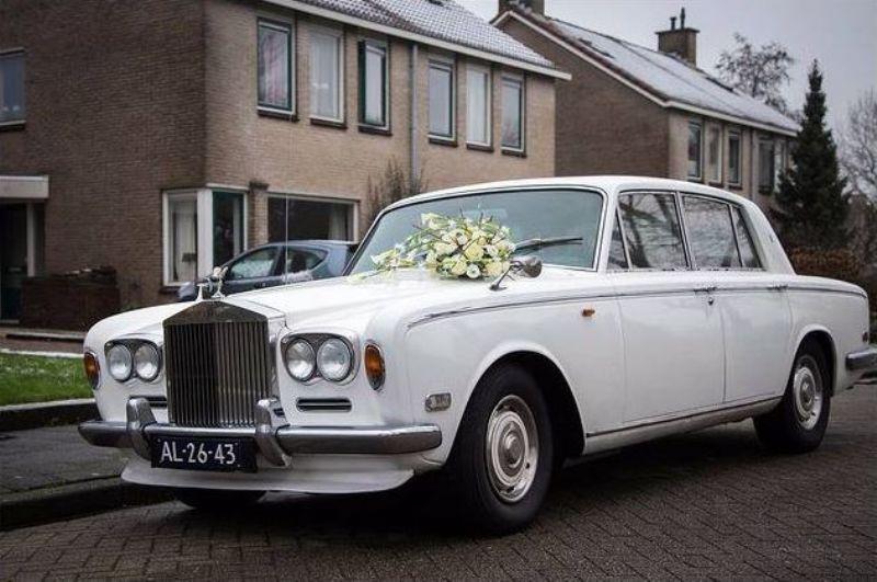 2_arienas_weddings_oldtimer