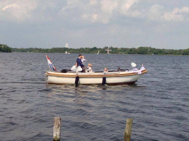 6_buitensocieteit_paterswoldsemeer_huwelijksbootje